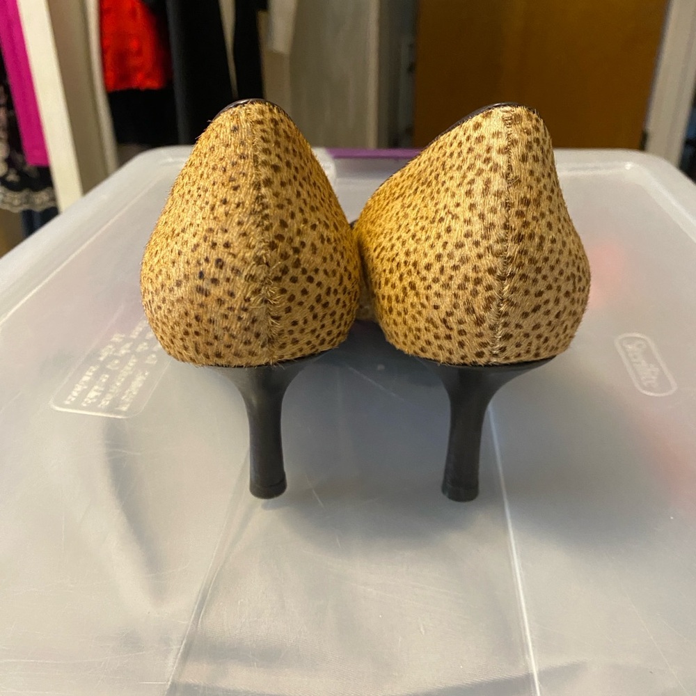 Antonio Melani Leopard Print Women's Shoes; size 8.5; NWT; never worn; paid $70 - Picture 3 of 6